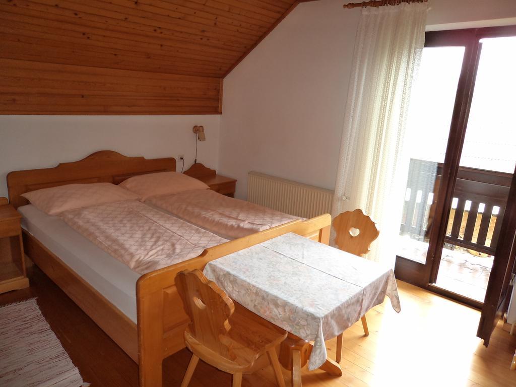 Farm Stay Ramsak Зрече Номер фото